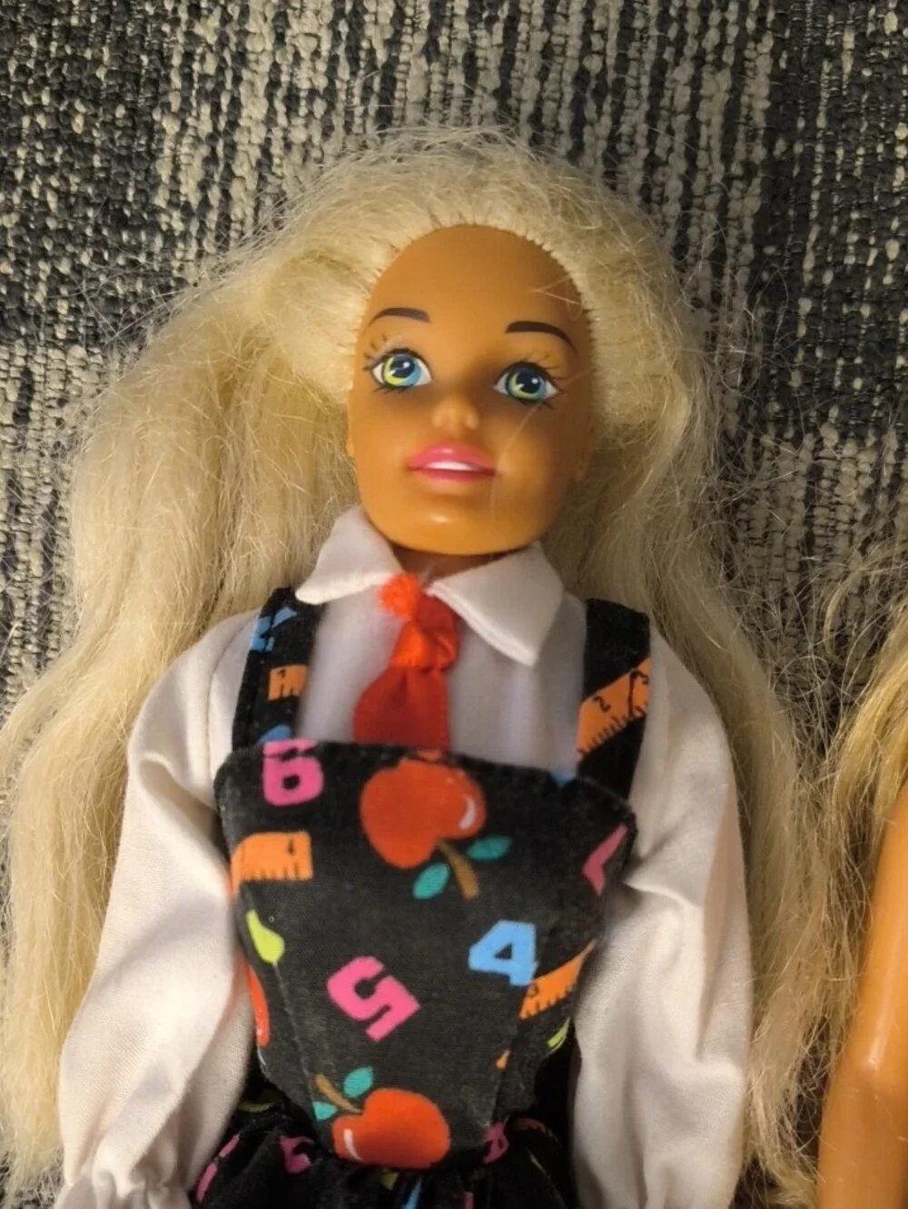 Mattel 1966 Barbie Dolls Blonde / Blue Eyed / Vintage Outfit / Twist